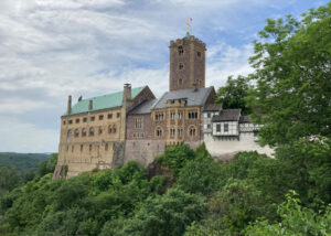 Dorfhausschule -  Bildervortrag von Klaus Dyck @ Zeller Dorfhaus